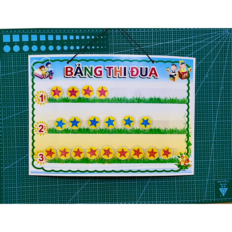 Bảng thi đua A3 + 30 hoặc 40 Sao rời  có dây treo