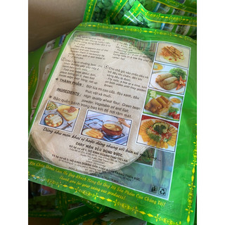 bánh đậu xanh cuốn chả giò