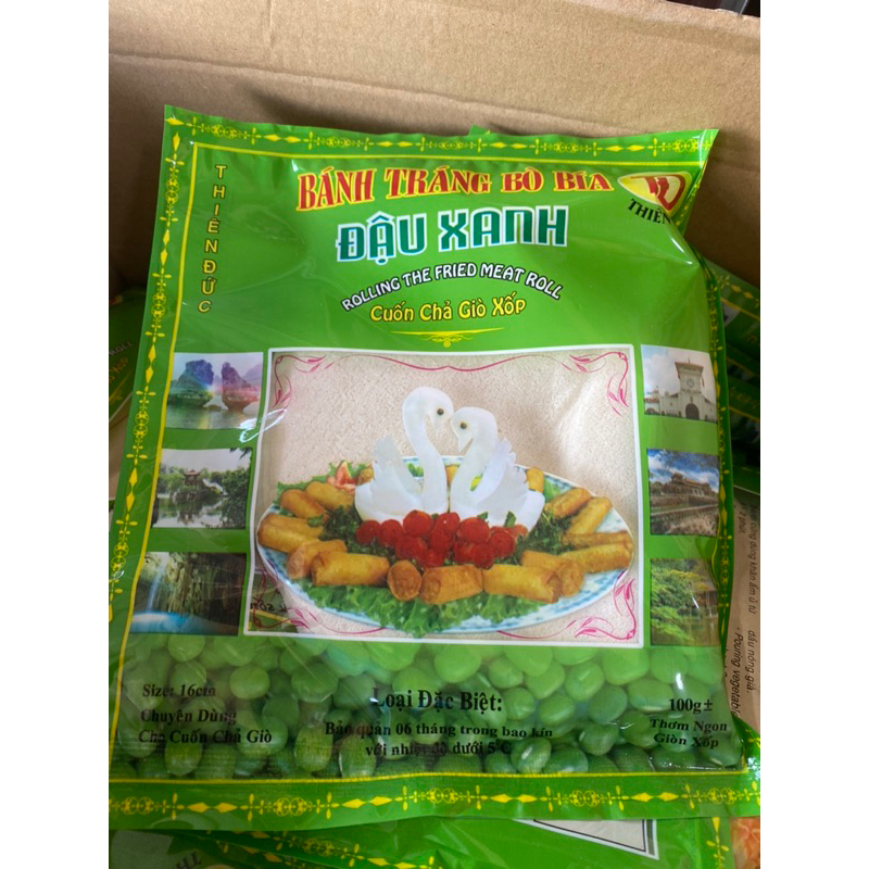 bánh đậu xanh cuốn chả giò