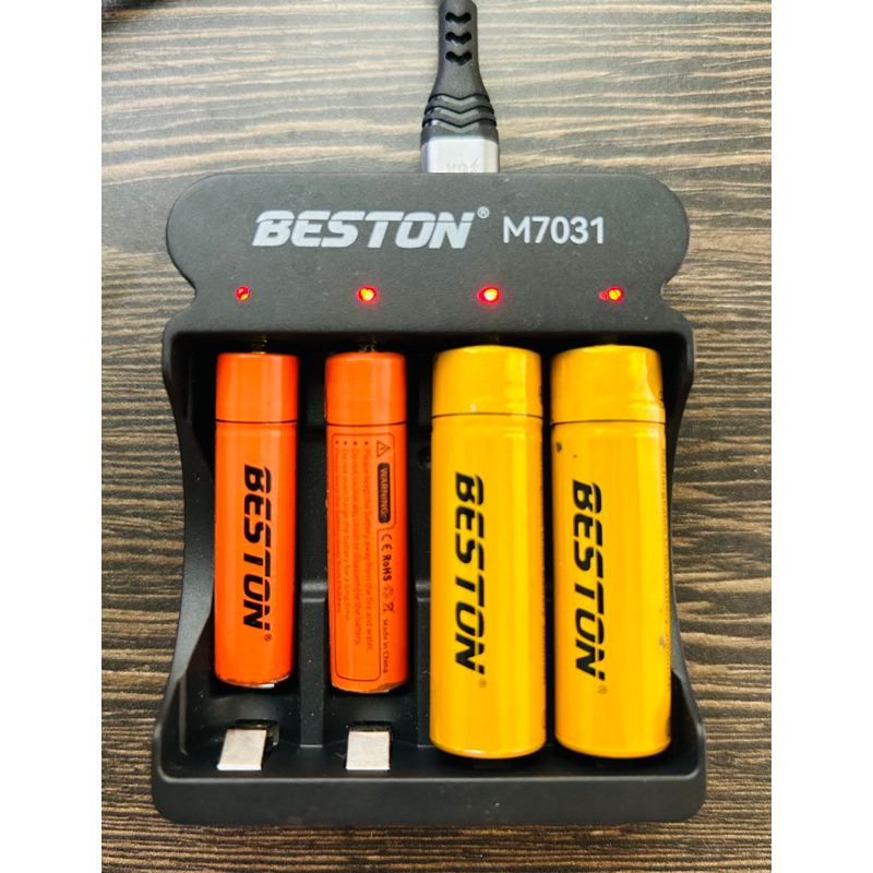 Pin sạc Li-ion AAA 1.5V cao cấp BESTON-tặng kèm hộp đựng pin khi mua 4 viên pin