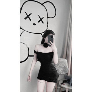 Đầm nhúm bèo nhúm nhúm kèm chocker hoa cổ