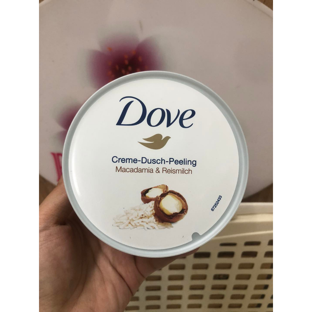 Tẩy tế bào chết Dove Lựu và bơ hạt mỡ 225ml