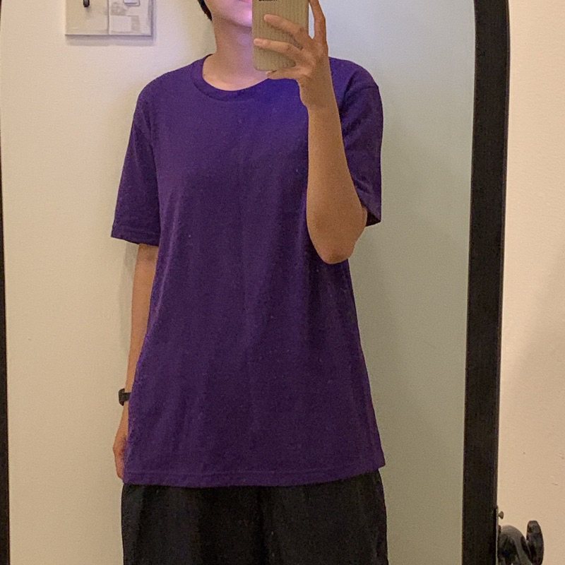 Pass áo Uniqlo tím như mới 2hand