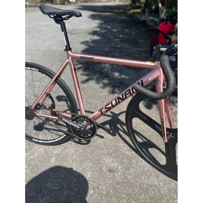 Xe đạp Tsunami 100