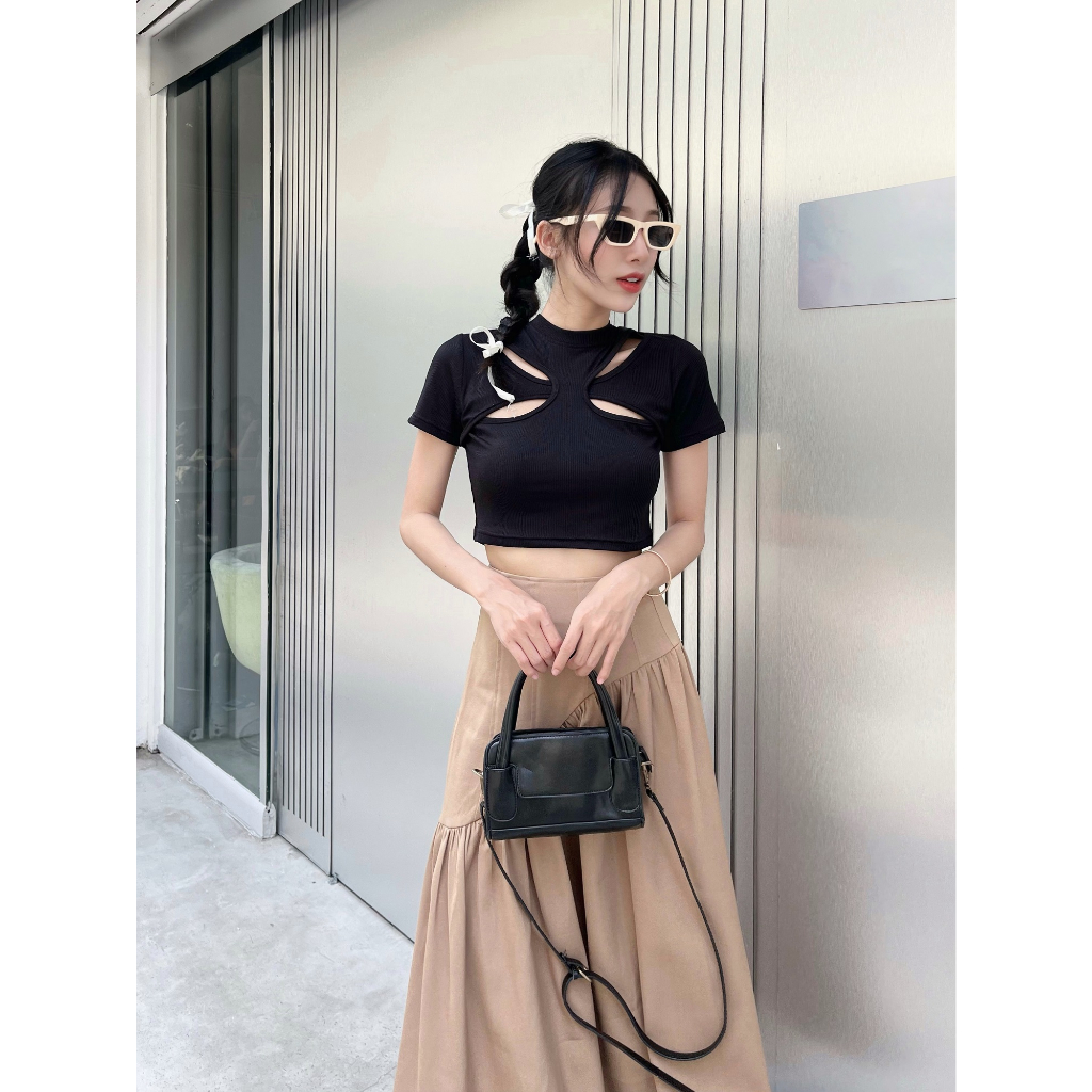 Áo thun croptop nữ tay ngăn cut out cách điệu thân trước màu đen, cá tính GAGO  GA4521