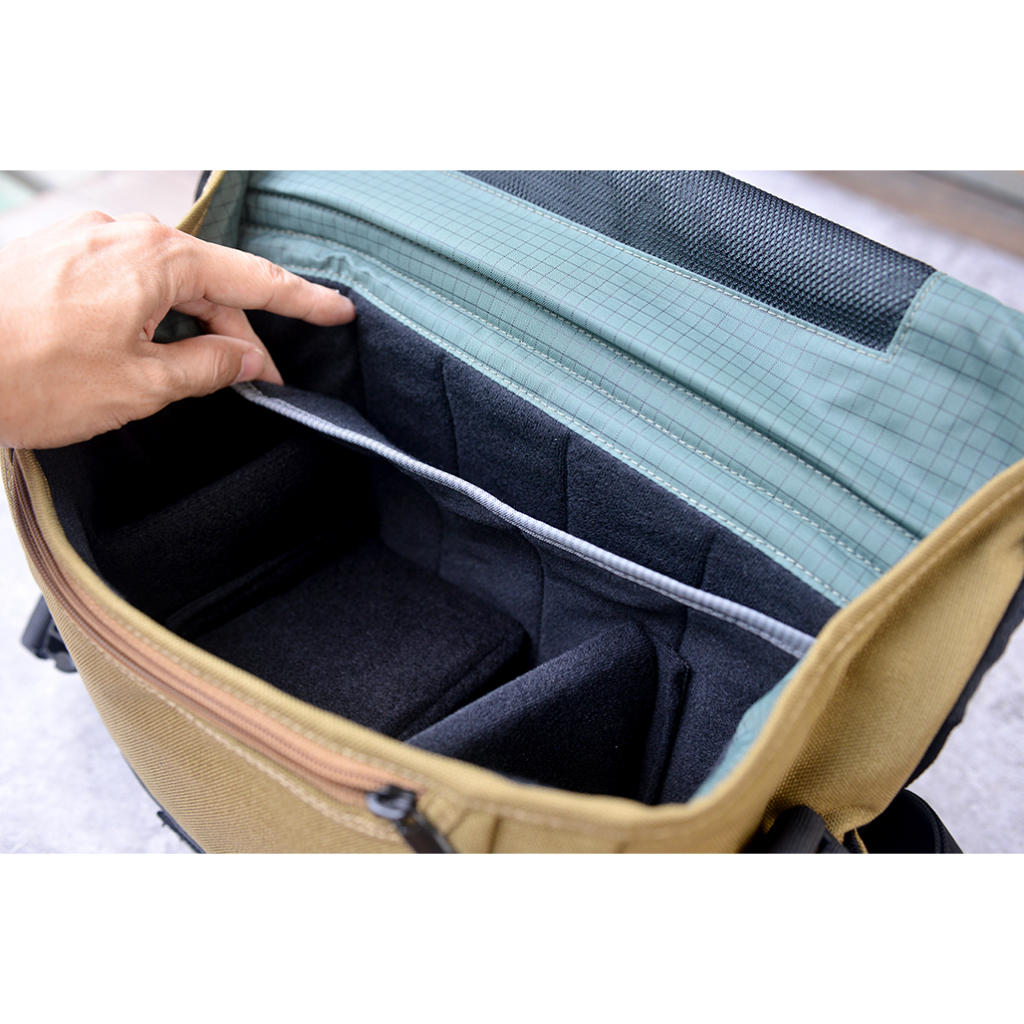 Túi máy ảnh Crumpler Muli 7500 vải tarpulin chống thấm nước