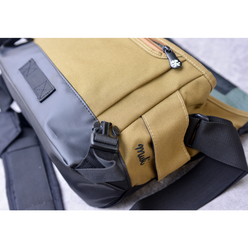 Túi máy ảnh Crumpler Muli 7500 vải tarpulin chống thấm nước