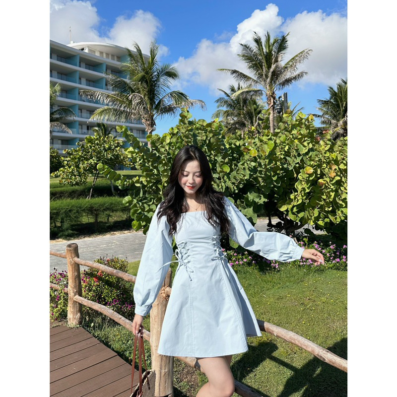 Đầm - Cổ Vuông - Đan Dây 2 Bên Eo - Tay Dài