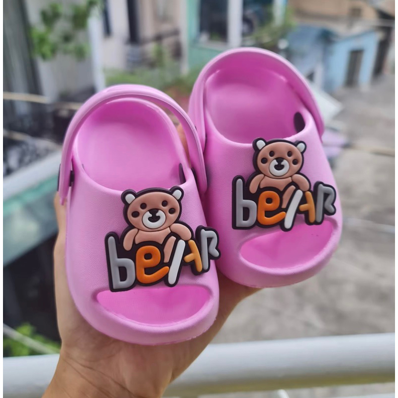 Dép quai hậu tập đi cho bé có quai