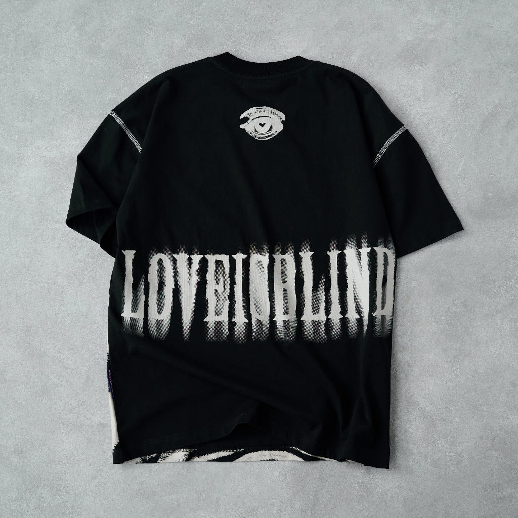 Áo Thun Tay Lỡ Unisex FUNT LOVE IS BLIND - ĐEN
