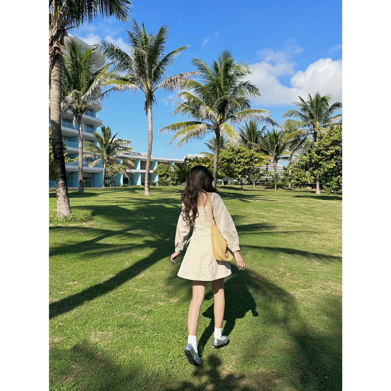 Đầm - Cổ Vuông - Đan Dây 2 Bên Eo - Tay Dài