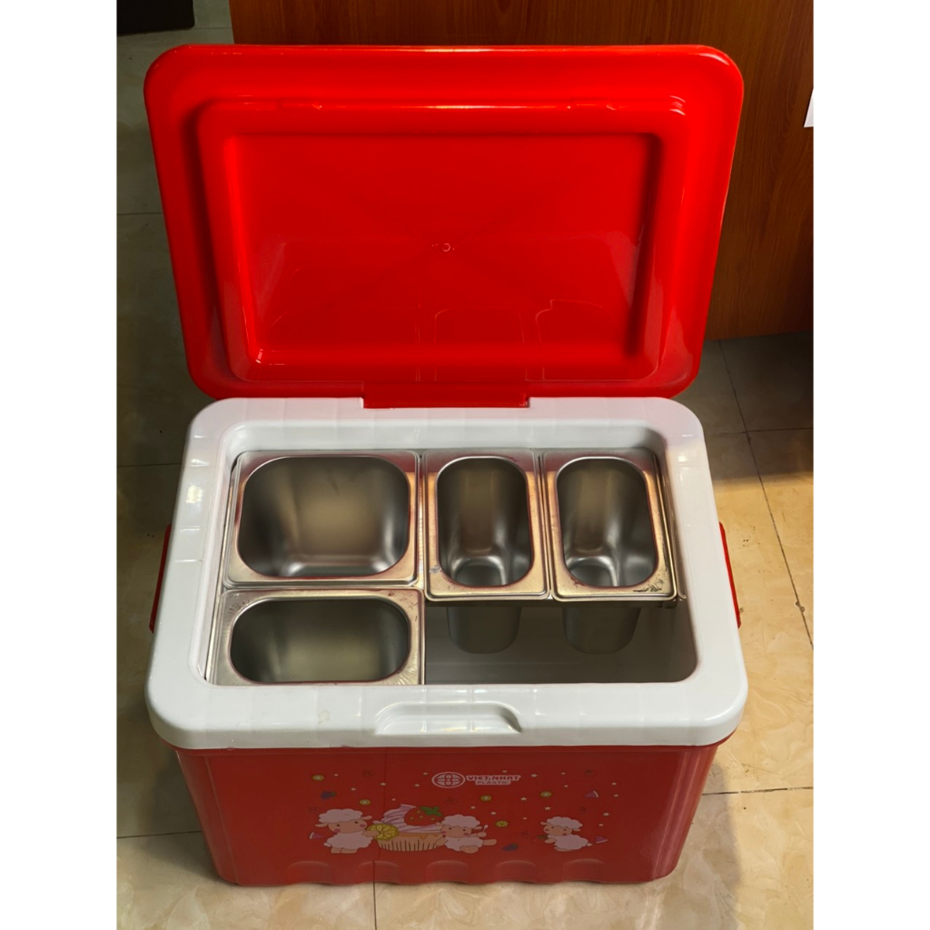 thùng đá 38 lít có 4 khay inox đựng tooping tiện lợi