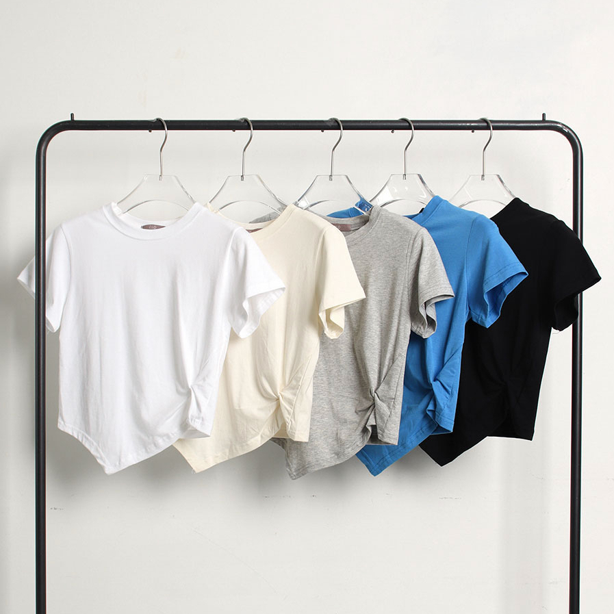 Áo thun CLOSTUDIO Mini Twist T-Shirt