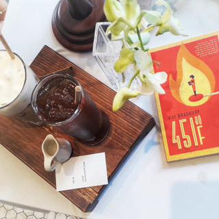 Sách - 451 độ F (Ray Bradbury)