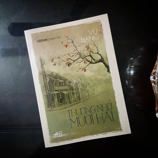 Sách - Thương nhớ mười hai