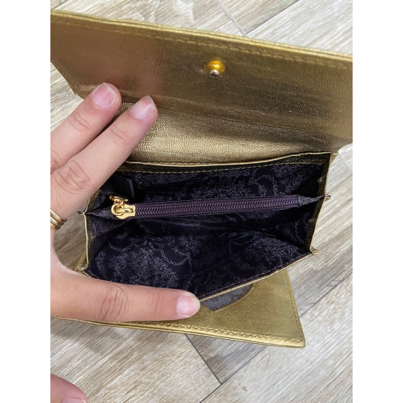 Ví si hiệu Ominia