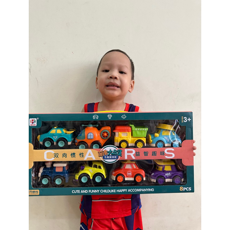 Bộ 8 xe Đồ chơi poli To chạy đà Món Quà Cho Bé