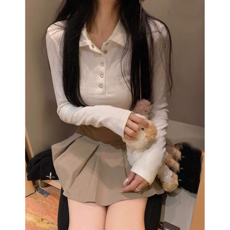 Áo Croptop Nữ Trơn Dài Tay Cổ Polo Cúc Bấm, Áo Thun Dài Tay Ôm Body Chất Tăm Gân Co Giãn Basic 3 màu ĐEN/ XÁM/ TRẮNG