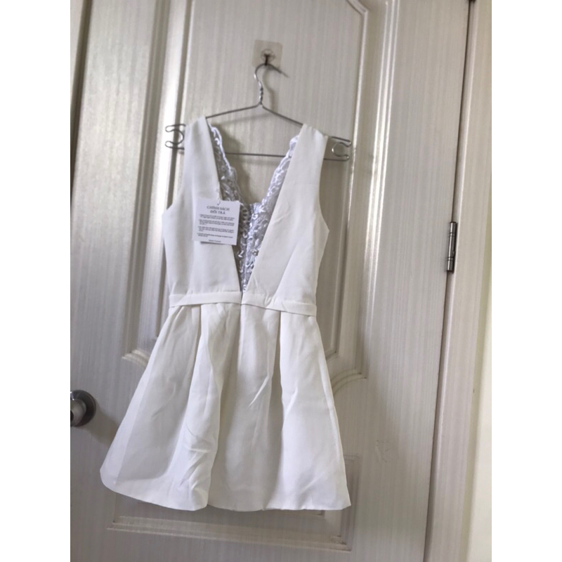 Pass nhanh jumpsuit queen couture newtag giá: 600k