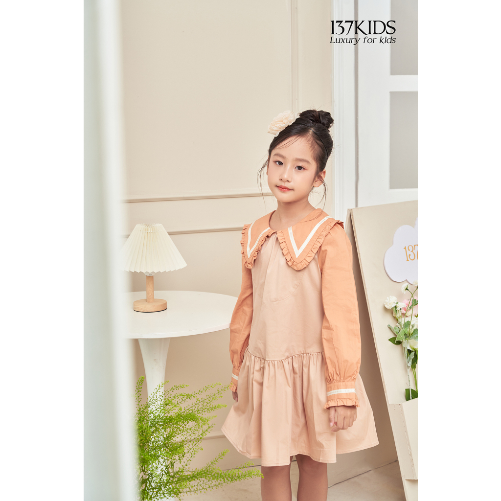 Váy dài tay bé gái 137Kids thiết kế cổ cam VTKDT10