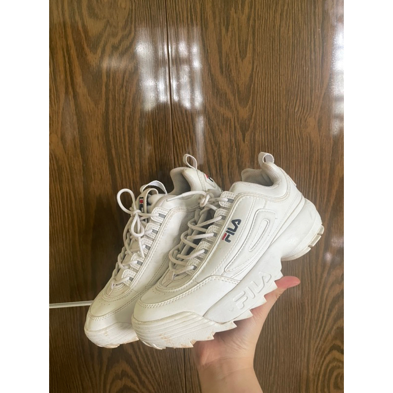 Giày fila auth chính hãng si tuyển cần thanh lý size 39-245 us 6.5