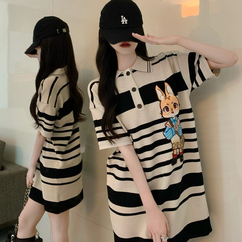 Váy len montoghi polo cổ bẻ thêu thỏ Quảng châu xinh