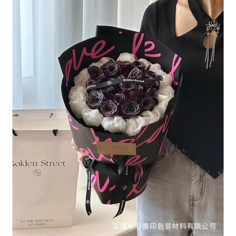 20 tờ giấy gói hoa chứ Love