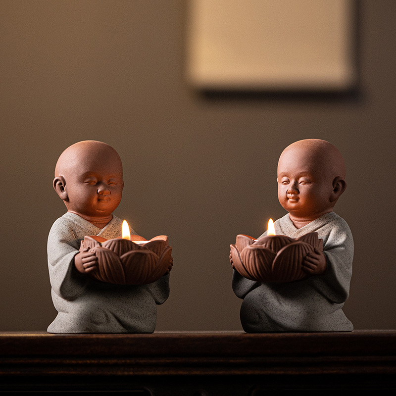 CHÚ TIỂU BÊ NẾN - Tượng Chú Tiểu Bê Nến Cao Cấp Trang Trí Ô Tô Để Bàn , Chú Tiểu mini