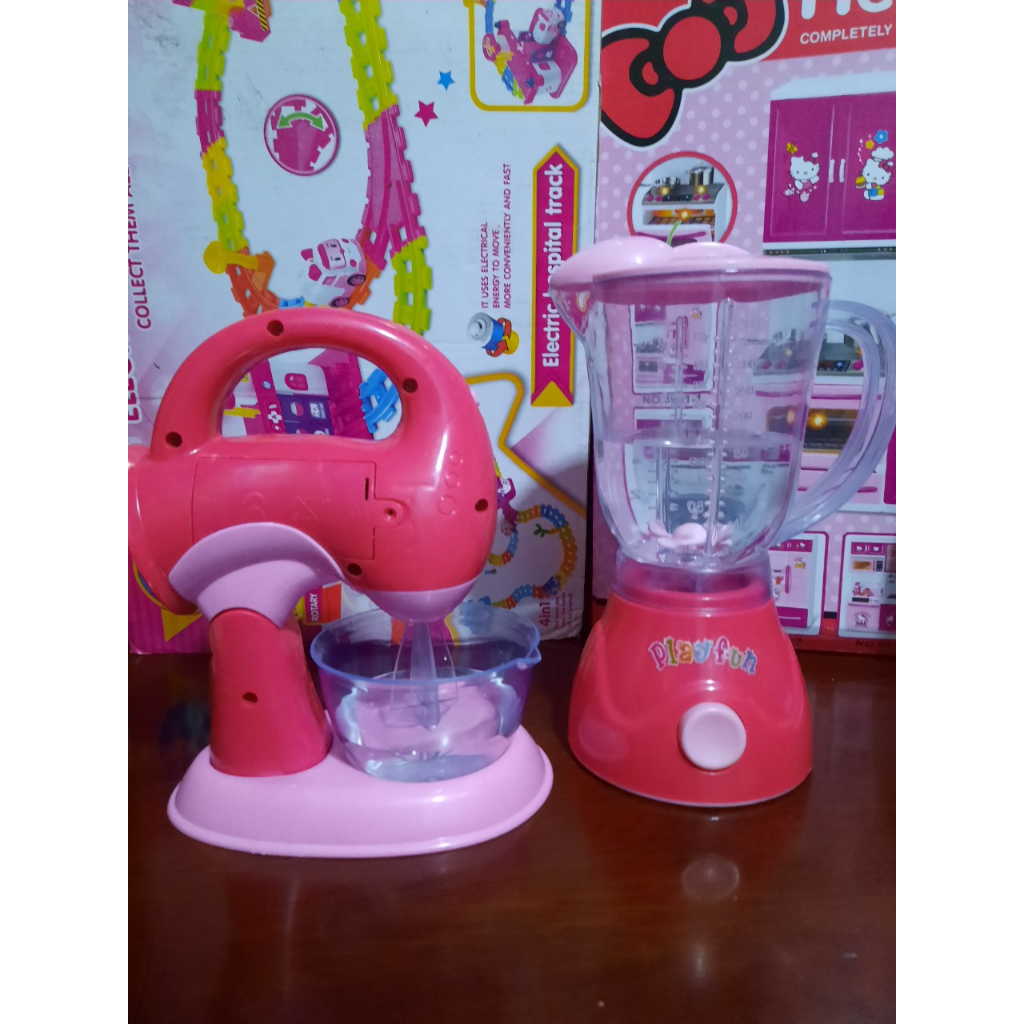 Đồ chơi máy đánh trứng sinh tố cho bé