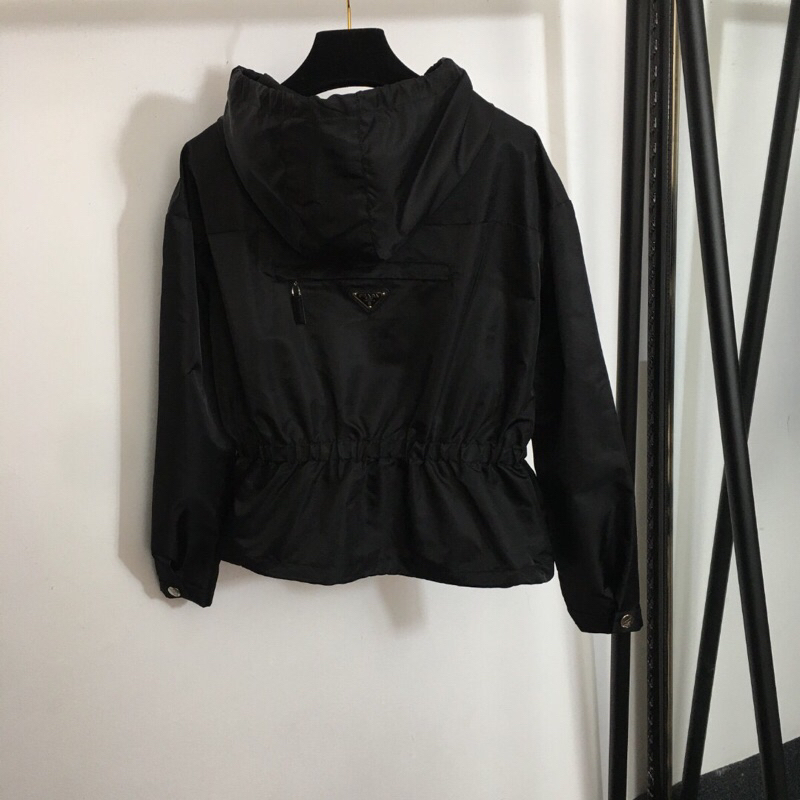 Áo khoác gió cao cấp cho nữ mẫu mới Prada 2023