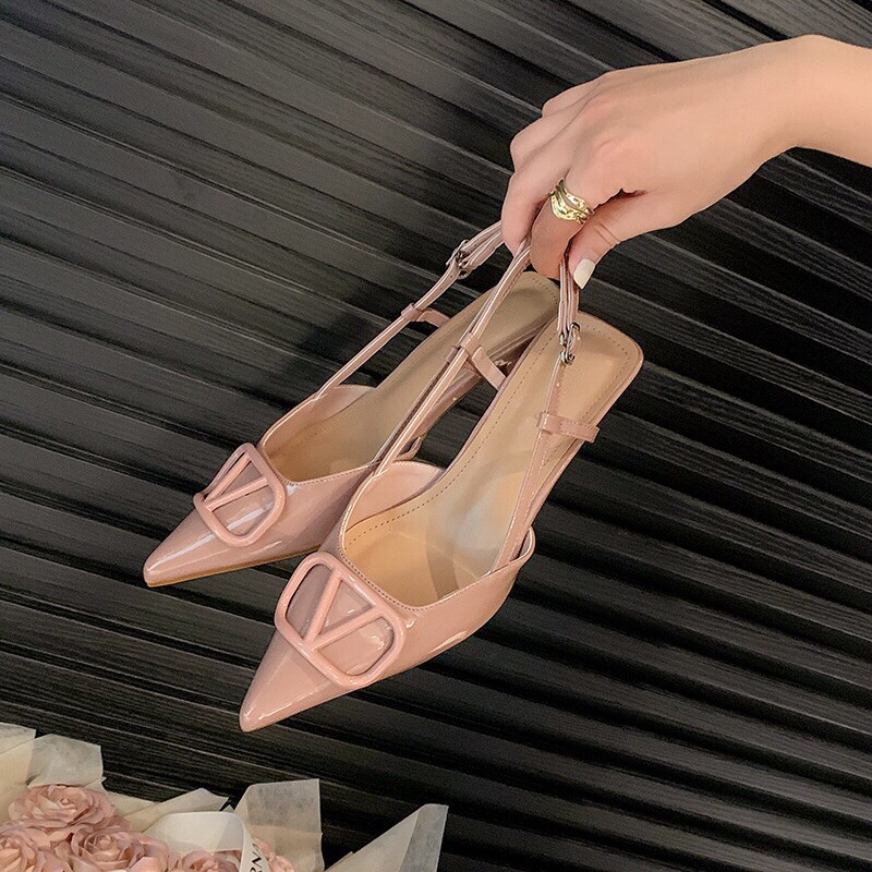 Giày hở gót có 4cm size 40-43