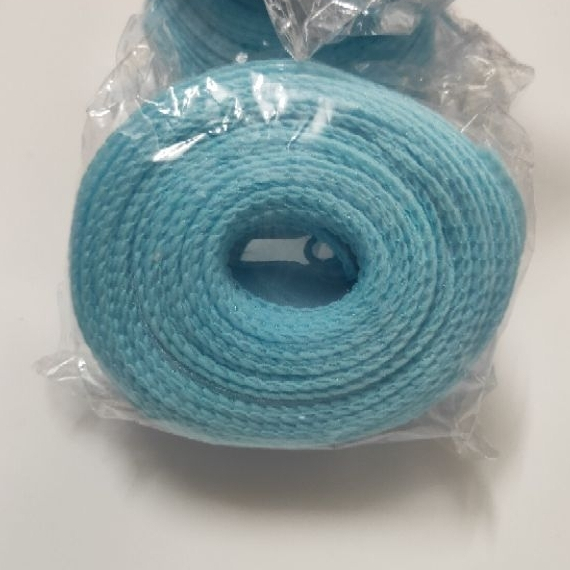 Ruy băng đuôi cá gói hoa