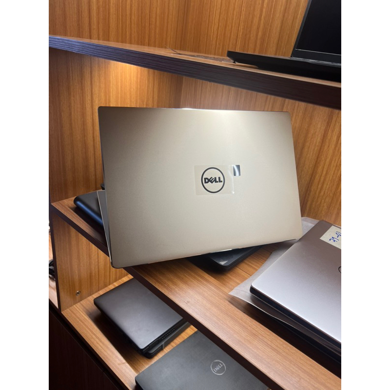 Laptop Dell Inspiron 7572 Core i5-8250U Ram 16G VGA MX150, 15.6 FHD IPS Vỏ Nhôm Cao Cấp 99%