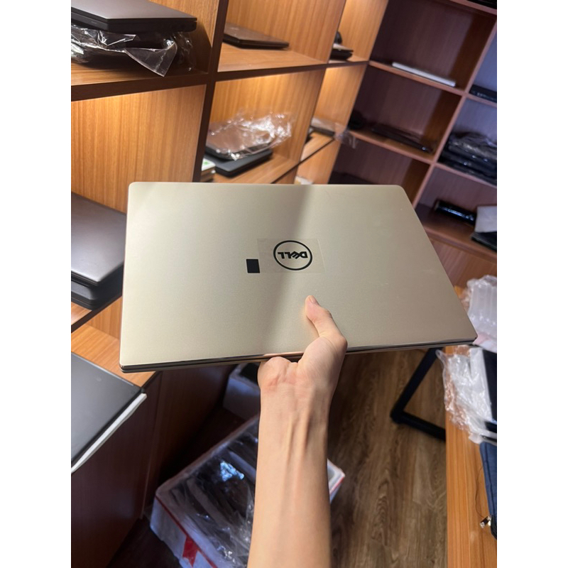 Laptop Dell Inspiron 7572 Core i5-8250U Ram 16G VGA MX150, 15.6 FHD IPS Vỏ Nhôm Cao Cấp 99%