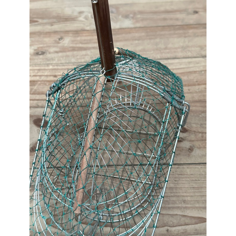 Lồng bẫy chim hút mât chim khuyên đà nẵng chất liệu inox kèm trục gỗ cứng siêu nhạy bén