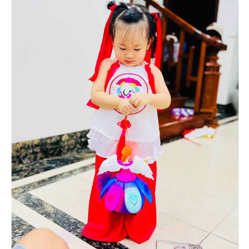 Yếm + Quần Váy Cho Bé Gái Mầm Non. Áo Yếm Cổ Trang Tặng Kèm Dây Cột Tóc