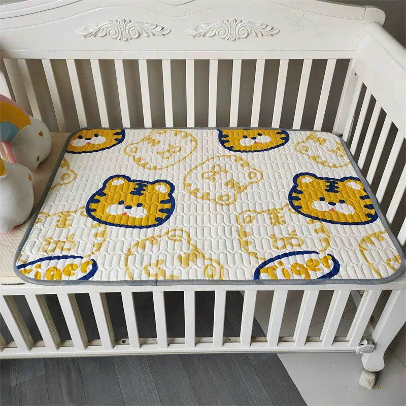 Miếng lót chống thấm cho bé 50cm x 70cm, thấm hút nhanh, khô thoáng cho da, tấm lót chống thấm giường và nôi cho bé