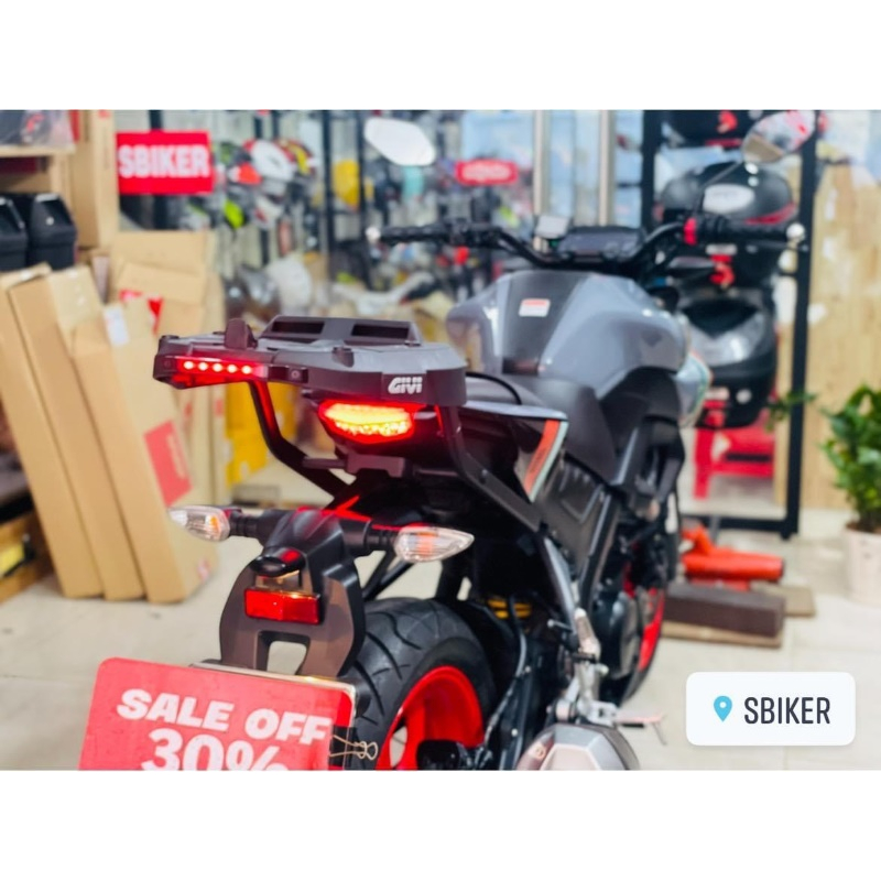 4 Nút Cao Su Cảng Givi Hrx Z822 Đế M7mns có đèn hậu