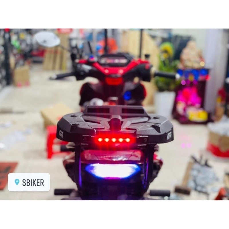 4 Nút Cao Su Cảng Givi Hrx Z822 Đế M7mns có đèn hậu