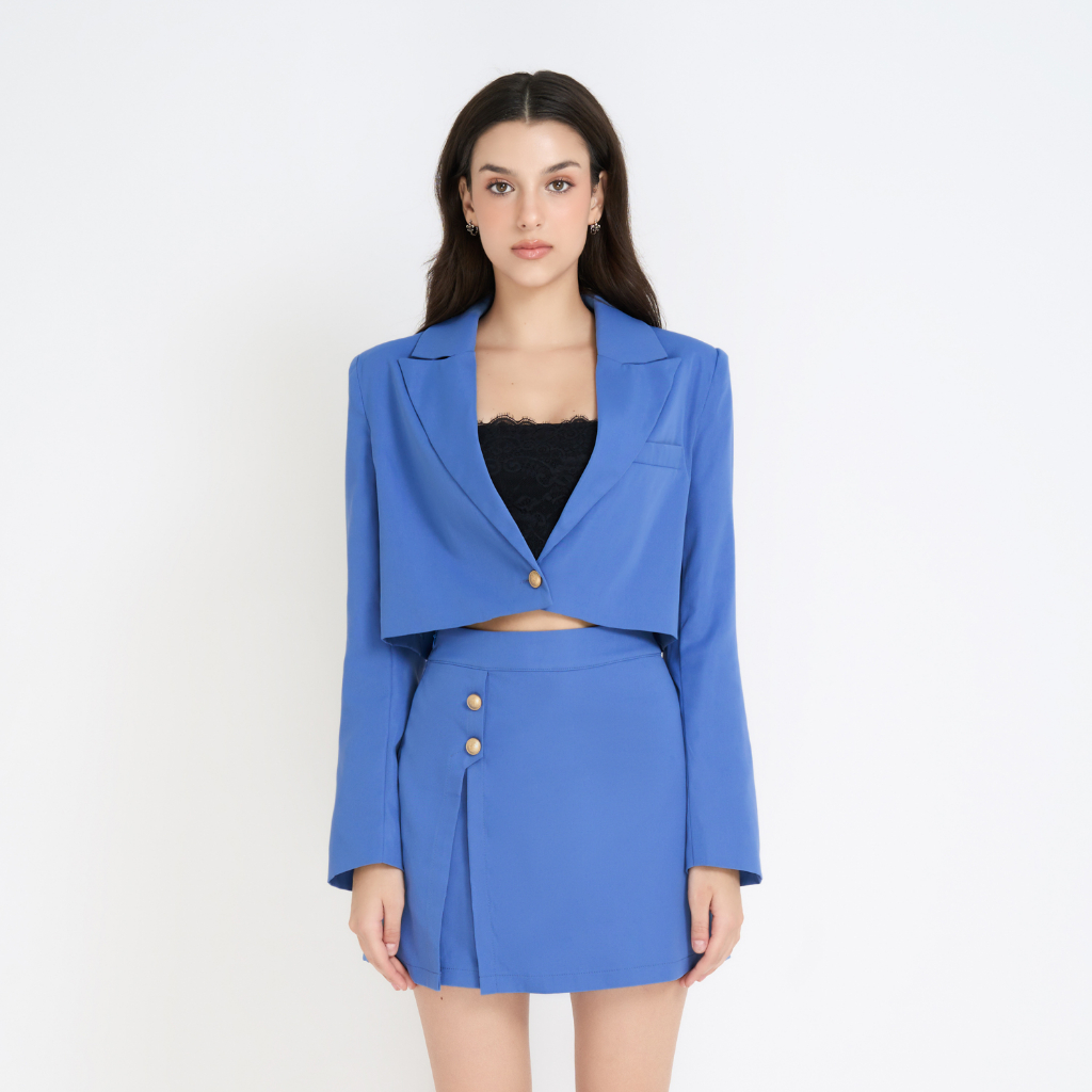 Áo blazer croptop kaki Maybi