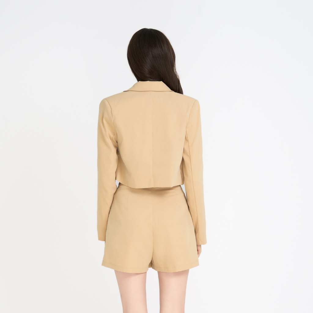 Áo blazer croptop kaki Maybi