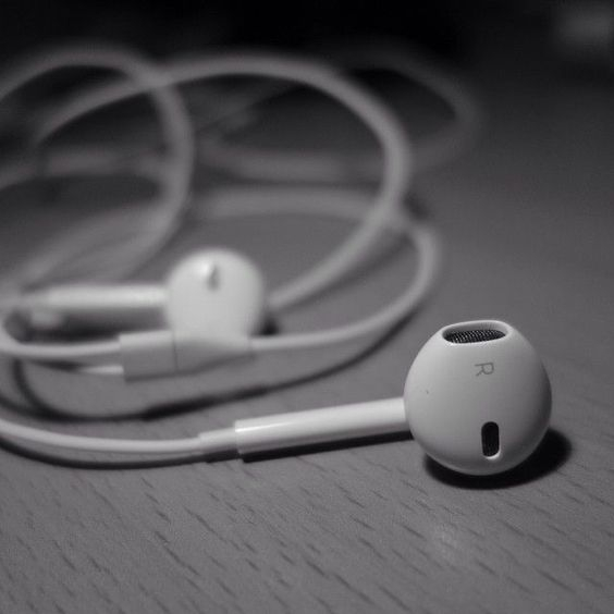 Tai nghe dây cổng USB-C chính hãng táo cho IP 15