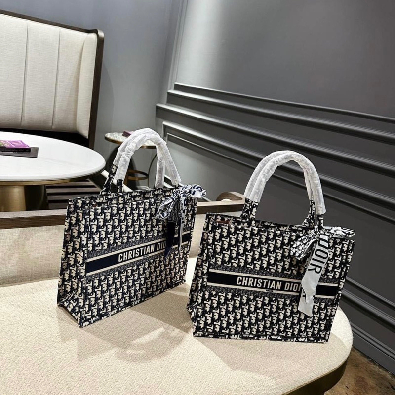 Túi tote đi ò bôk hàng đẹp lót nỉ, tặng kèm khăn lụa hãng có 2size