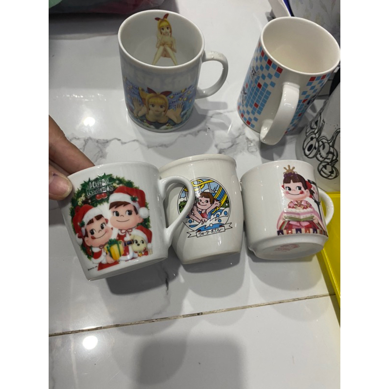 Ly quai hoạt hình A39