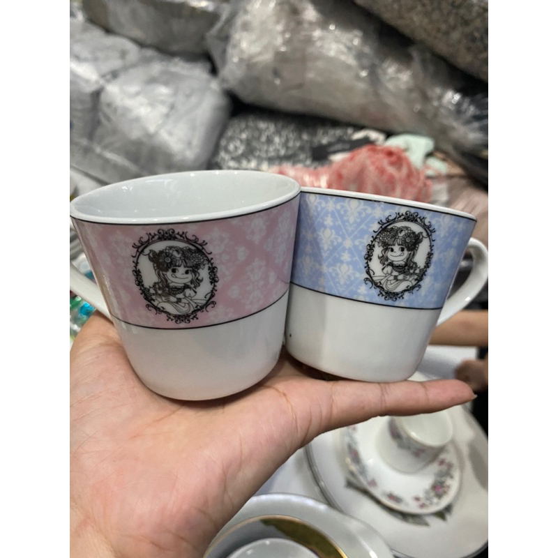 Ly quai hoạt hình A39