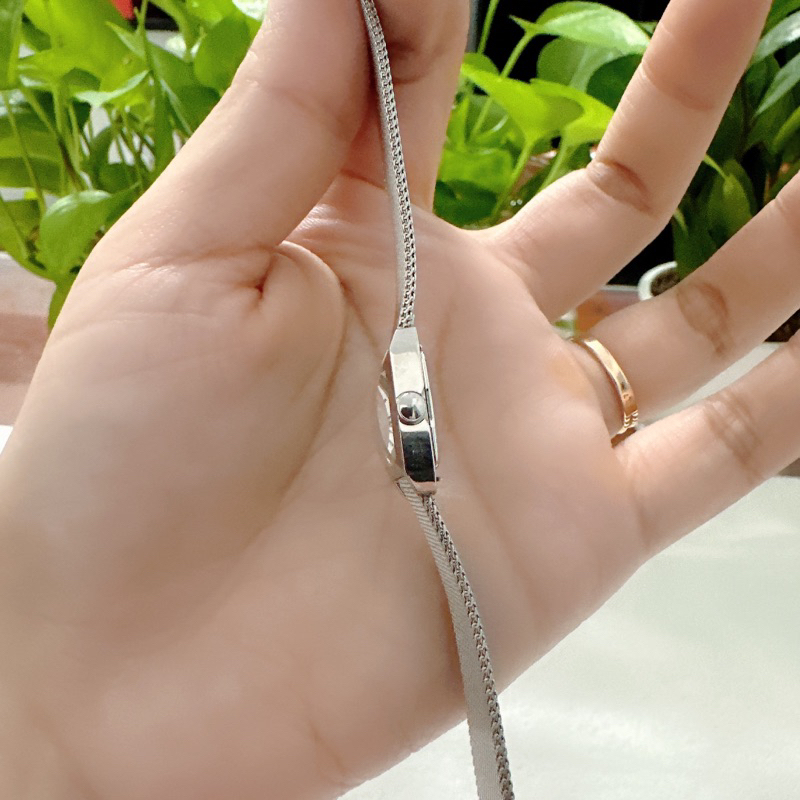 Điofng hồ nữ si nhật hiệu Katharine