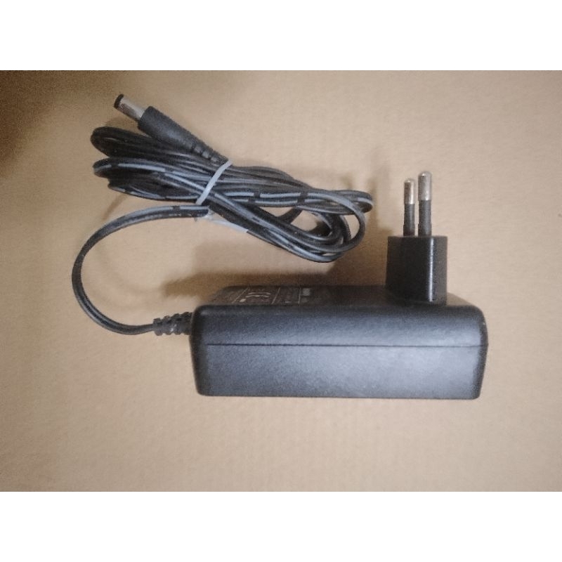 Adapter Huntkey 12V