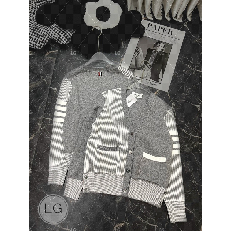 Áo cardigan len T.Bom phối sọc QCSC