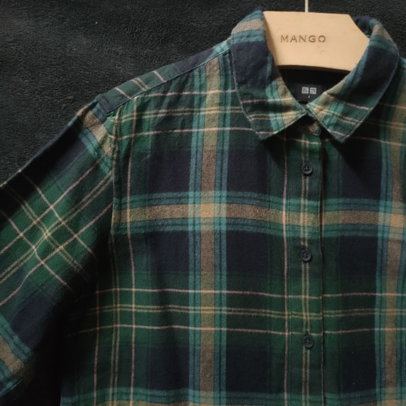 Áo sơ mi Seconhand. 2109