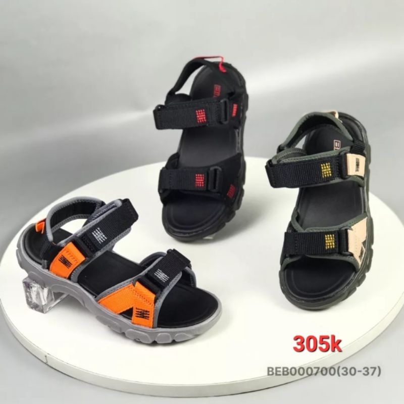 Sandal bé trai chính hãng bền đẹp